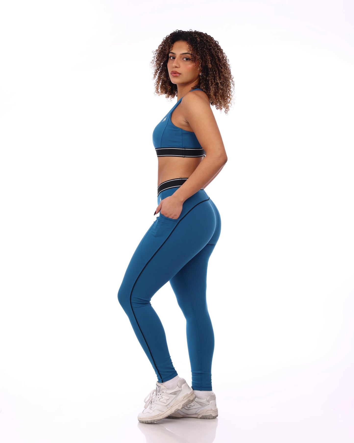 LYON BLUE